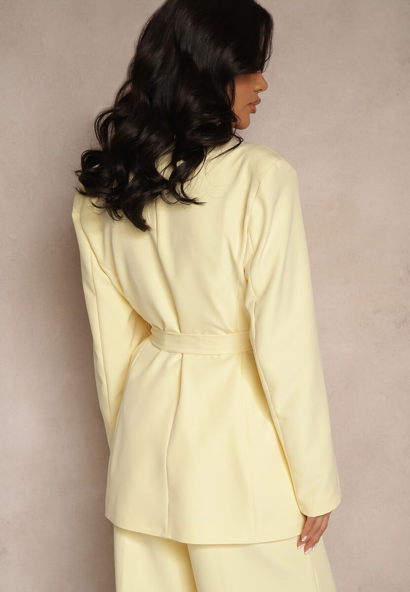 Żółta Jednorzędowa Marynarka o Taliowanym Fasonie z Wiązanym Paskiem Daviritte