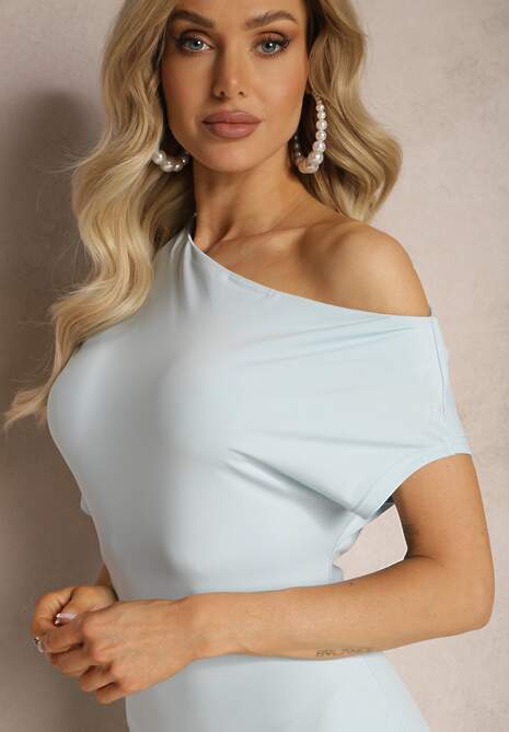 Jasnoniebieska Dopasowana Sukienka Midi o Asymetrycznym Kroju Lirevasse