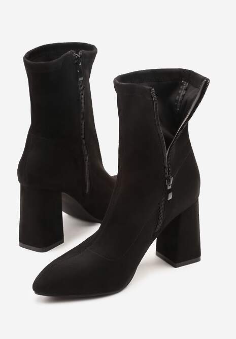 Czarne Botki Vices z Imitacji Zamszu na Słupkowym Obcasie z Przylegającą Cholewką Morenne