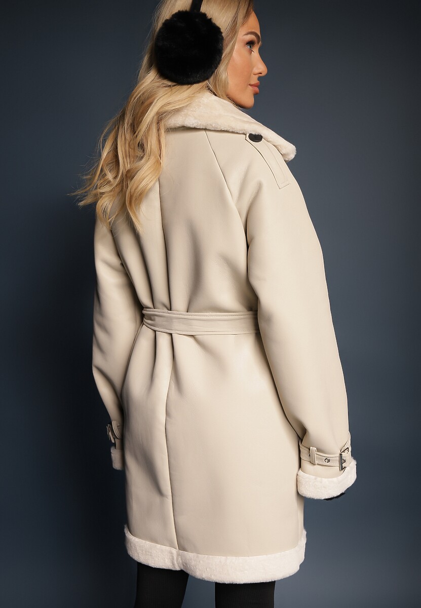 Jasnobeżowy Płaszcz Dwurzędowy z Imitacji Skóry Clachee