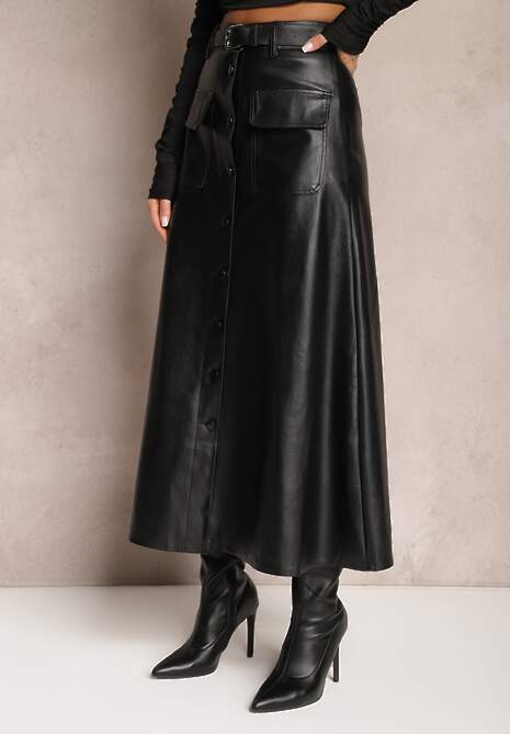 Czarna Rozkloszowana Spódnica Midi z Imitacji Skóry z Kieszeniami z Klapą i Guzikami Maronna