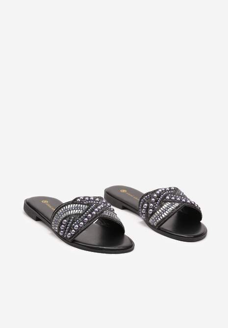 Czarne Płaskie Klapki z Imitacji Skóry Ozdobione Koralikami i Perłami Farnela