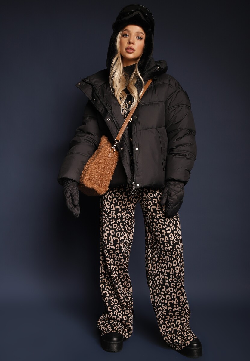 Czarna Pikowana Kurtka z Kapturem ściągaczami i Troczkami Hedidra