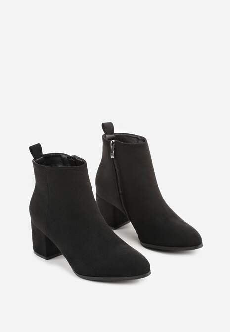 Czarne Botki Vices do Kostki z Imitacji Zamszu na Słupkowym Obcasie Lanisella