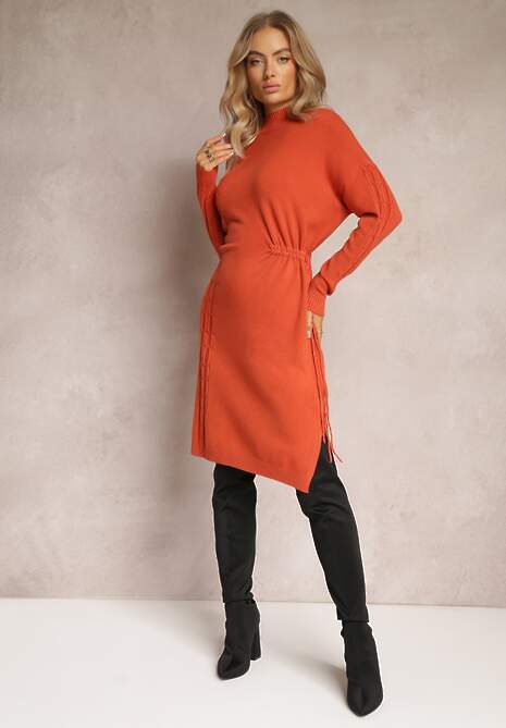 Pomarańczowa Mini Pudełkowa Sukienka ze Sznurkiem w Talii oraz Półgolfem Agaira