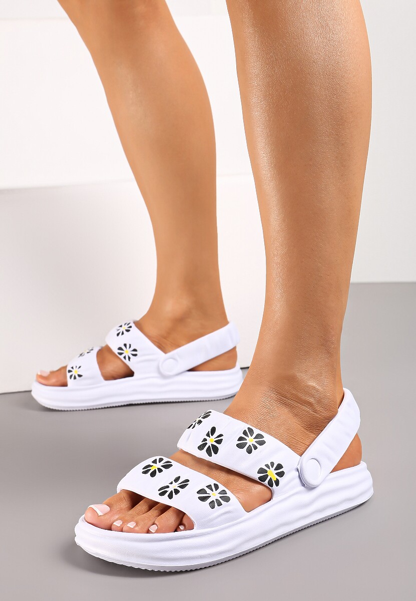 Białe Sandały z Piankowego Materiału ze Wzorem w Kwiaty Quirane