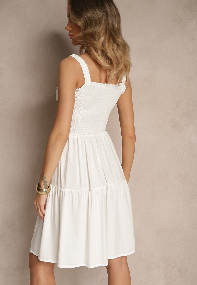 Biała Wiskozowa Sukienka o Rozkloszowanym Kroju na Ramiączkach Mirwena