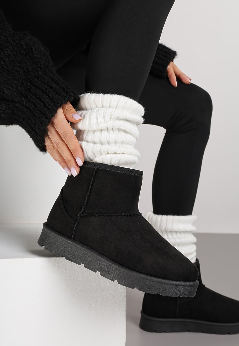 Czarne Klasyczne Śniegowce Wsuwane z Imitacji Zamszu Atuvitte