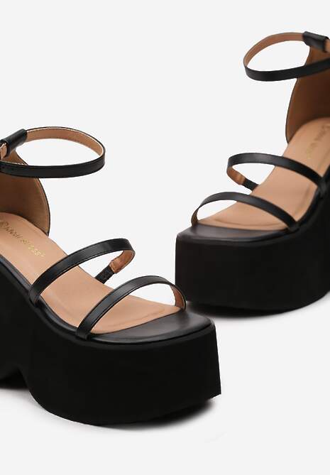 Czarne Wysokie Sandały na Masywnej Platformie i Koturnie z Cienkimi Paseczkami  Taunna