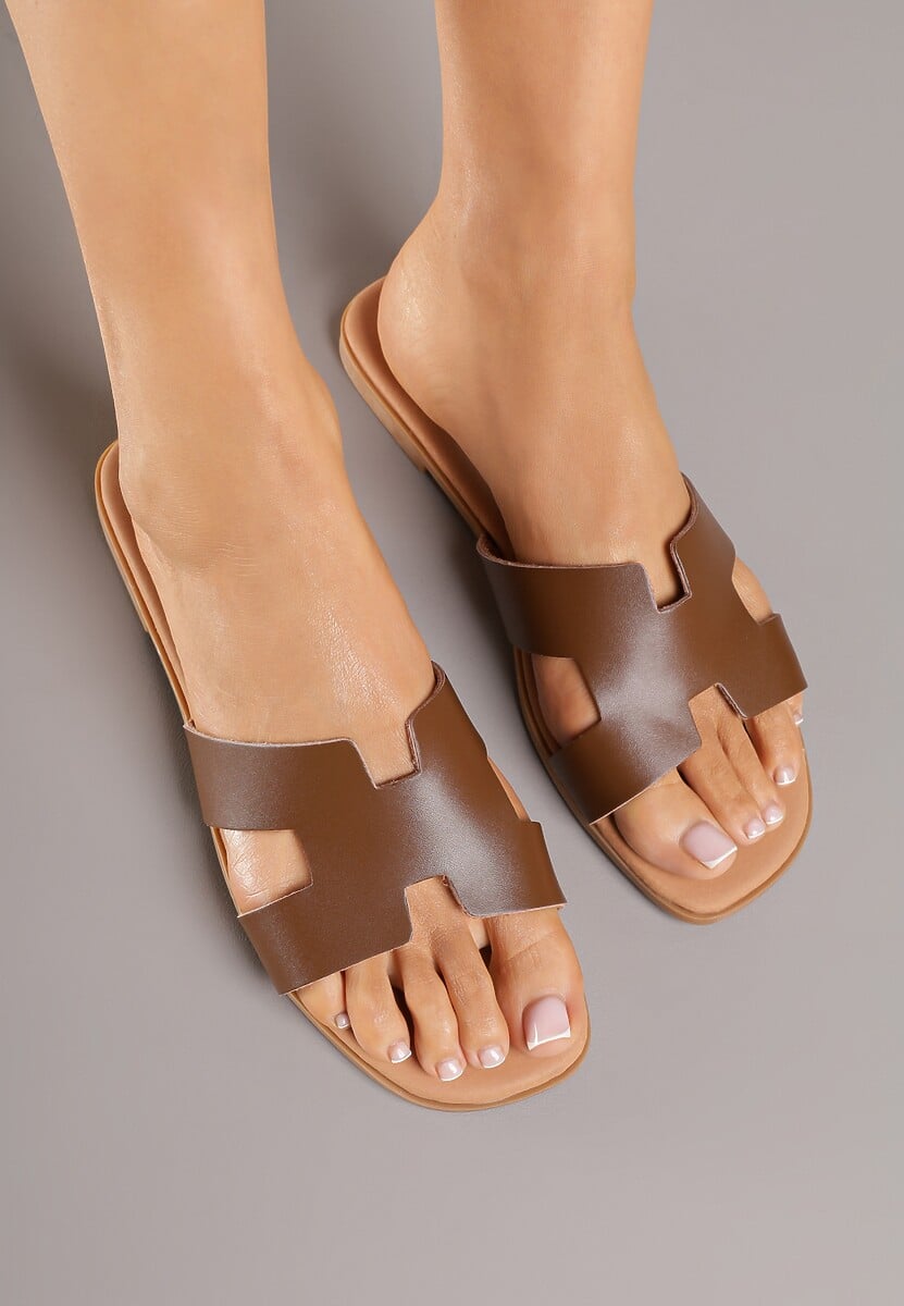 Brązowe Klapki Vices ze Skóry Naturalnej Ozdobione Wycięciami Arqelia