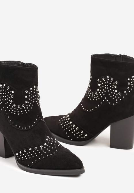 Czarne Botki na Kwadratowym Obcasie Bogato Zdobione Nitami Felonna