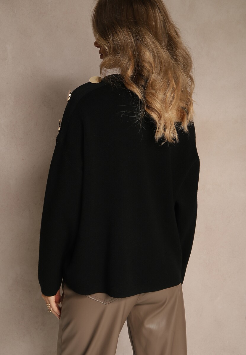 Czarny Sweter z Metalicznymi Guzikami na Ramieniu Ederlia