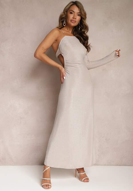 Jasnobeżowa Asymetryczna Sukienka Maxi na Jedno Ramię z Ozdobnym Łańcuszkiem Ombrelle