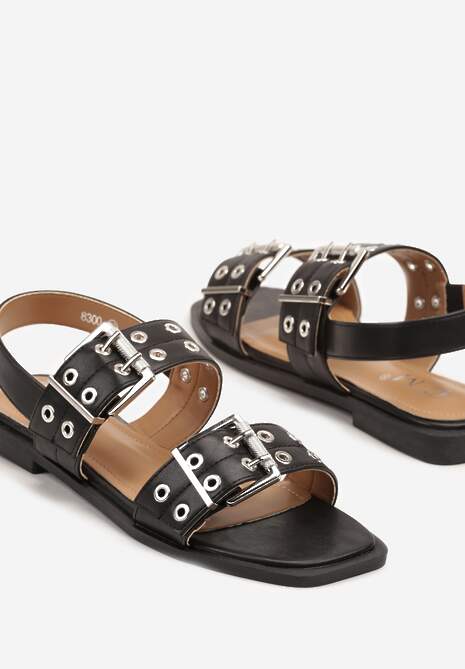 Czarne Sandały Zdobione Nitami i Sprzączkami w Rockowym Stylu Desaniela