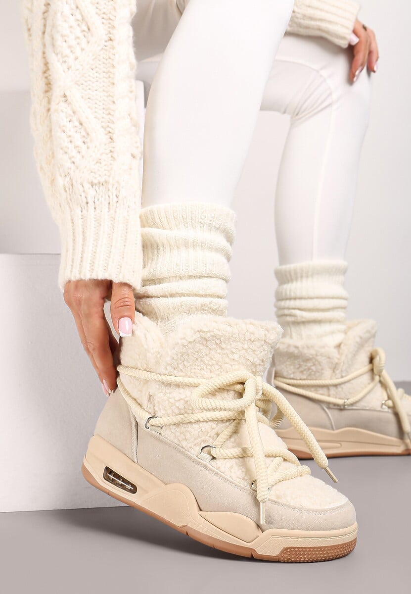 Beżowe Płaskie Śniegowce Ozdobione Futerkiem w Stylu Baranka i Sznurowaniem Alabera