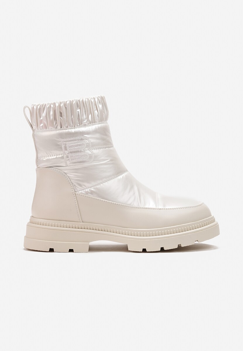 Białe Śniegowce na Płaskiej Podeszwie z Ozdobną Naszywką i Ściągaczem Dolcezza