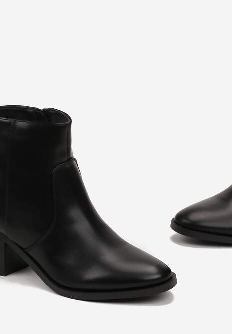 Czarne Klasyczne Botki na Słupku Ominorda