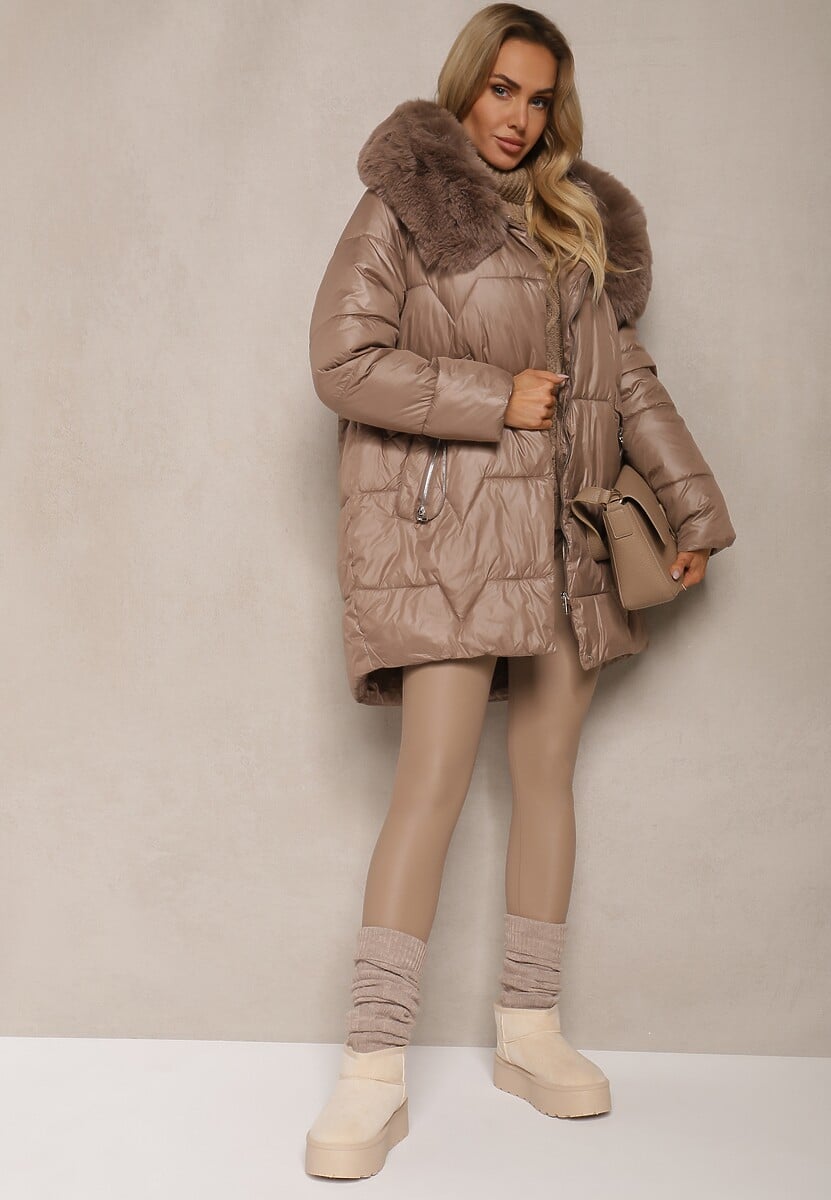 Ciemnobeżowa Pudełkowa Kurtka Pikowana Ozdobiona Odpinanym Futerkiem i Suwakiem Hedizelle