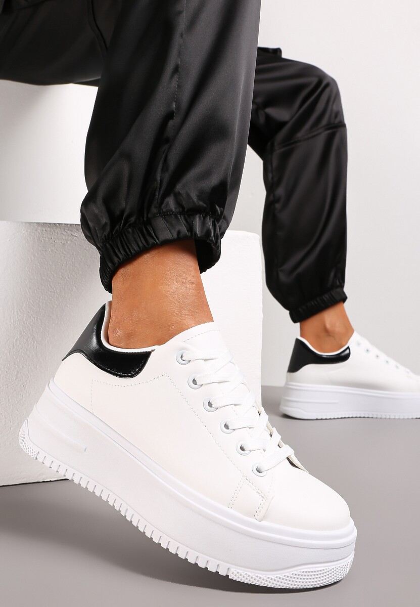 Biało-Czarne Sneakersy na Platformie przed Kostkę Ocania
