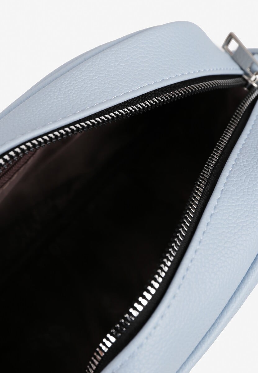 Niebieska Torebka na Ramię Ozdobiona Metaliczną Aplikacją Nanithra