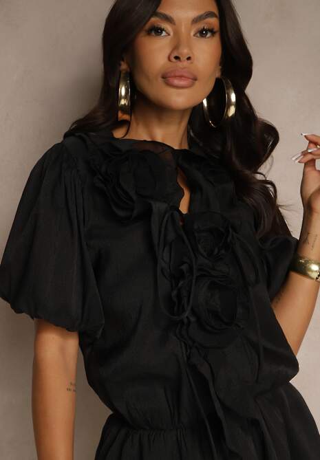 Czarna Sukienka Ozdobiona Wiązaniem i Falbanami Tilionala