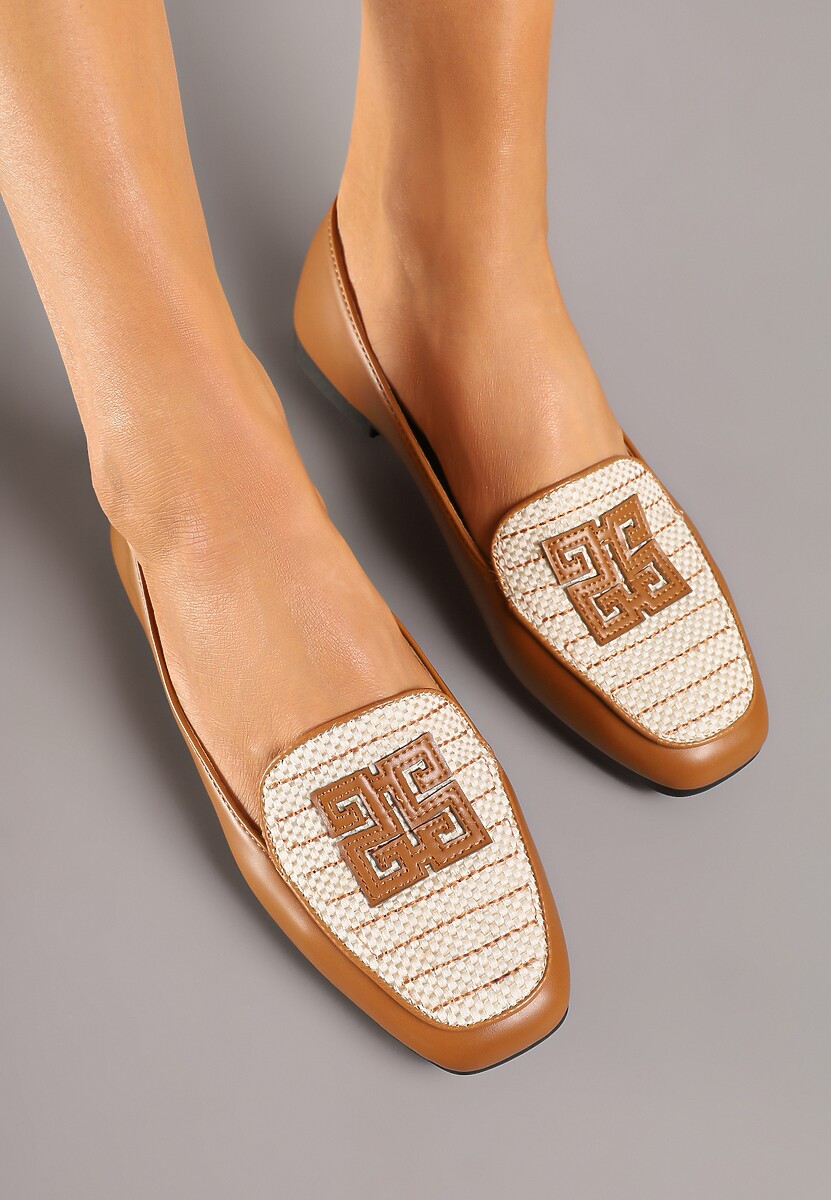 Brązowe Mokasyny z Tweedowymi Wstawkami i Geometryczną Aplikacją Teliviela