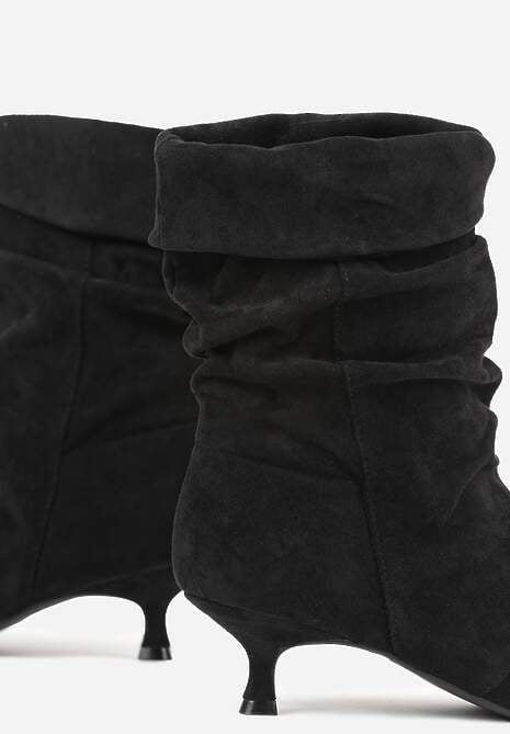 Czarne Botki do Kostki na Kaczuszce z Marszczoną Cholewką Rasela
