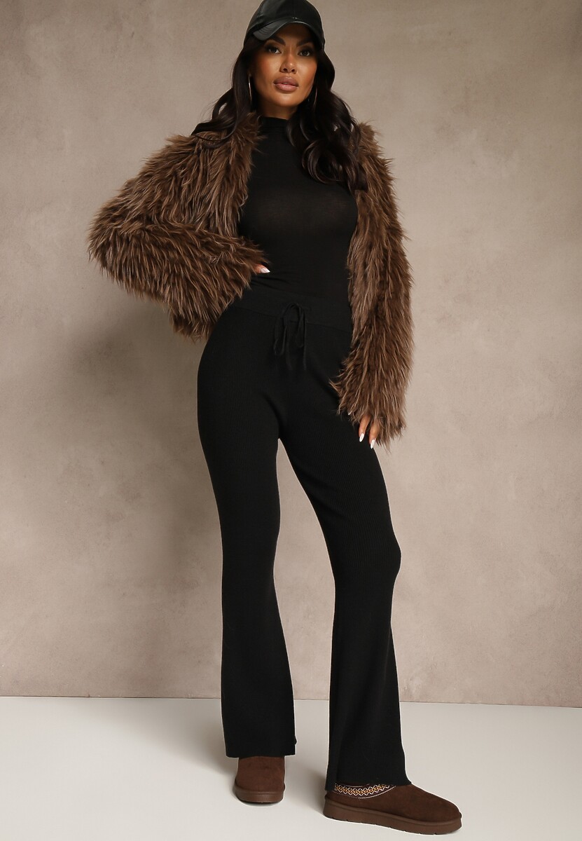 Czarne Dzianinowe Spodnie z Wiskozą o Kroju Flare Zetene