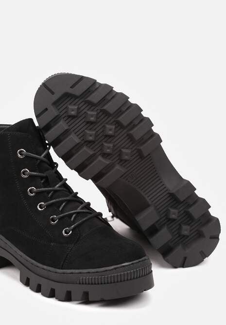 Czarne Botki Trapery na Platformie Ozdobione Paskiem Argiva