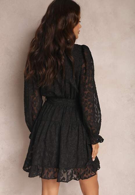 Czarna Sukienka Koronkowa Wiązana w Pasie Crella