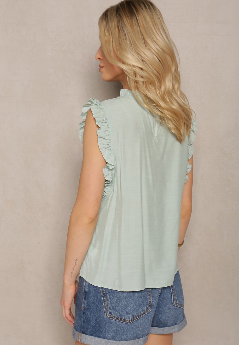 Miętowy Top Ozdobiony Falbankami na Dekolcie i przy Rękawach Suniana