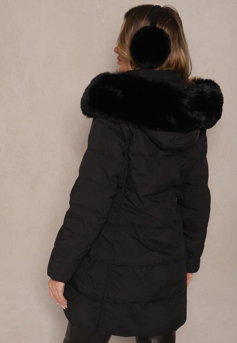 Czarna Zimowa Kurtka Pikowana z Kapturem z Futrem i Kieszeniami Salianna
