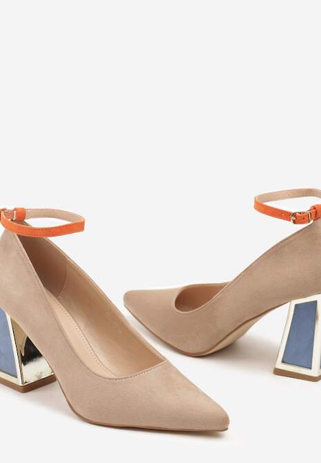 Ciemnobeżowe Czółenka na Słupku Ozdobione Paskiem i Metaliczną Aplikacją Lannethe