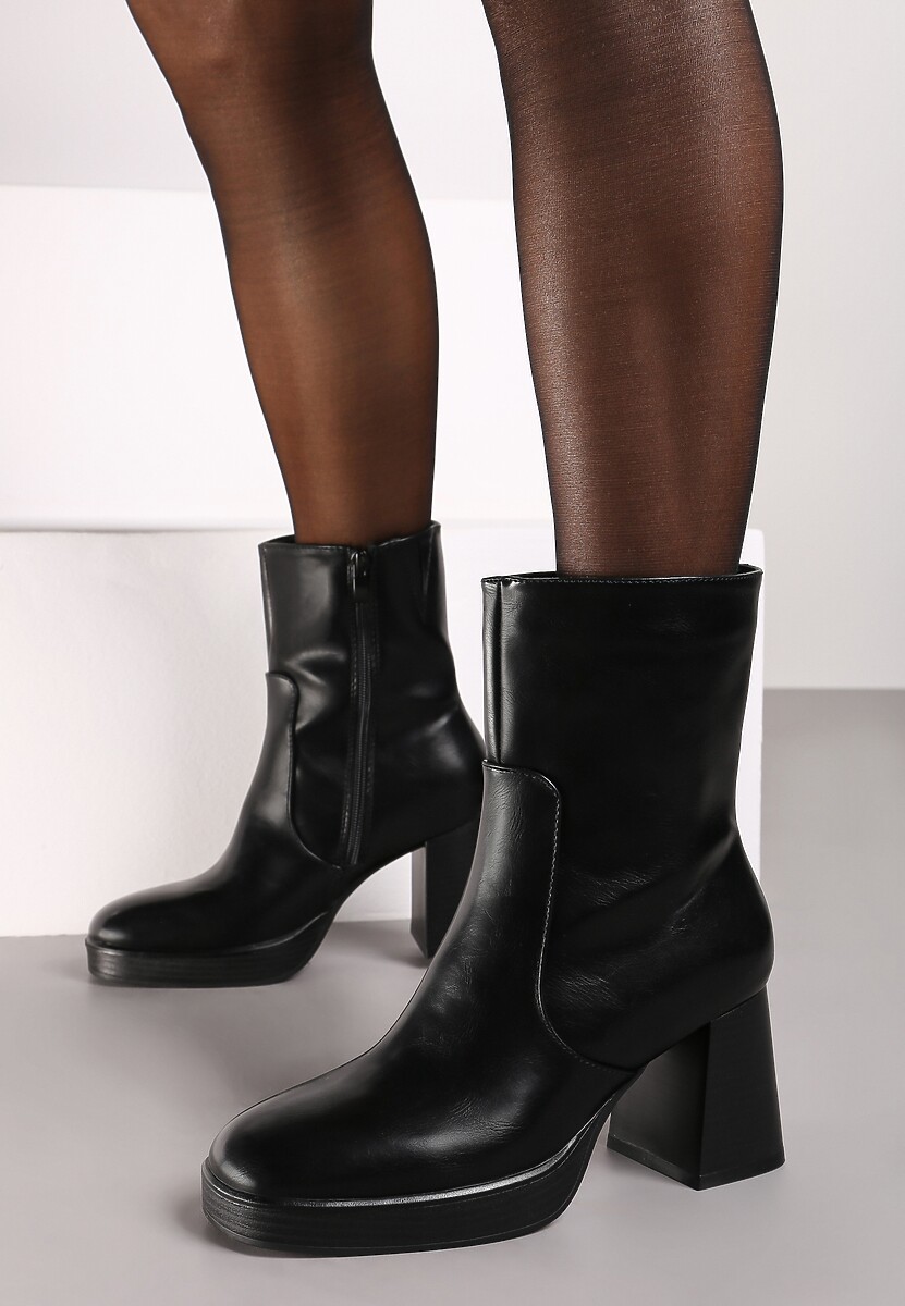 Czarne Botki na Słupku z Lekkim Ociepleniem Irilora