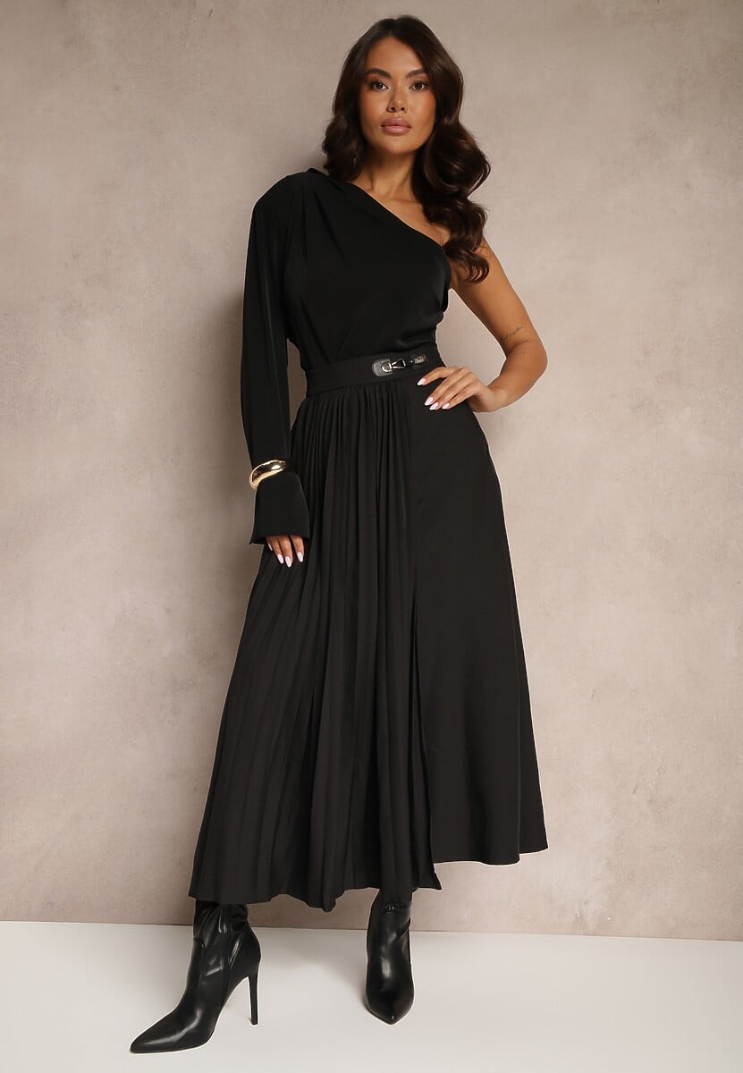 Jasnobeżowa Plisowana Spódnica z Wiskozą o Trapezowym Kroju i Ozdobną Klamrą Sovlemi