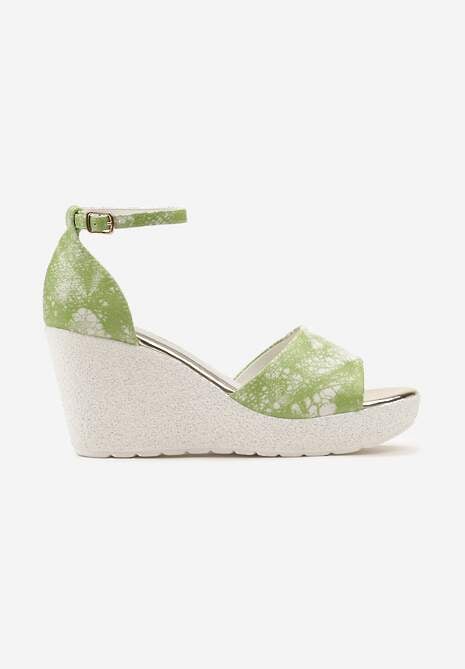 Zielone Sandały na Ozdobnym Koturnie z Kolorową Cholewką i Skórzaną Wkładką Yailyna