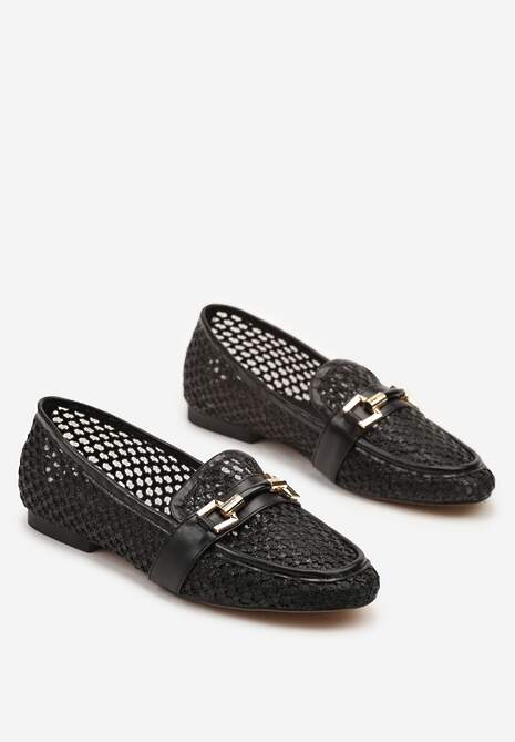 Czarne Mokasyny Ozdobione Siateczkową Cholewką i Klamrą Zelure