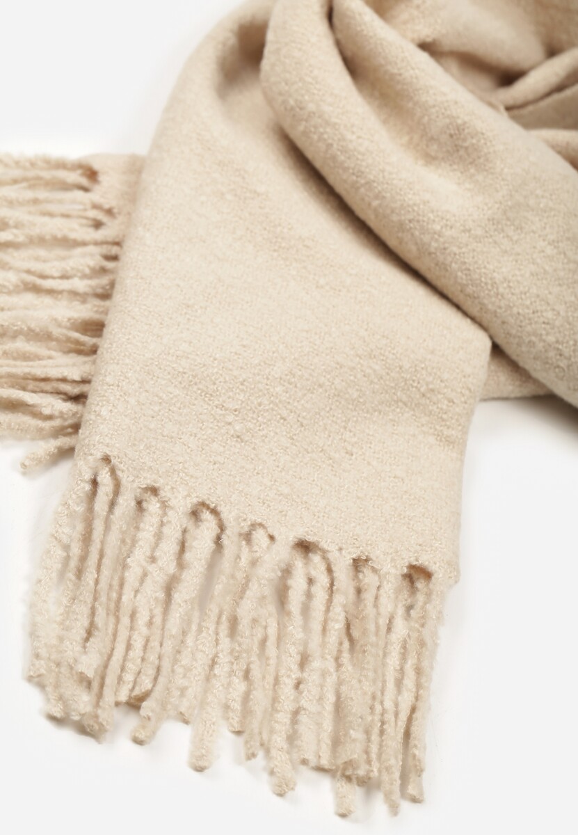 Beżowy Gładki Szalik z Frędzlami Vetimare
