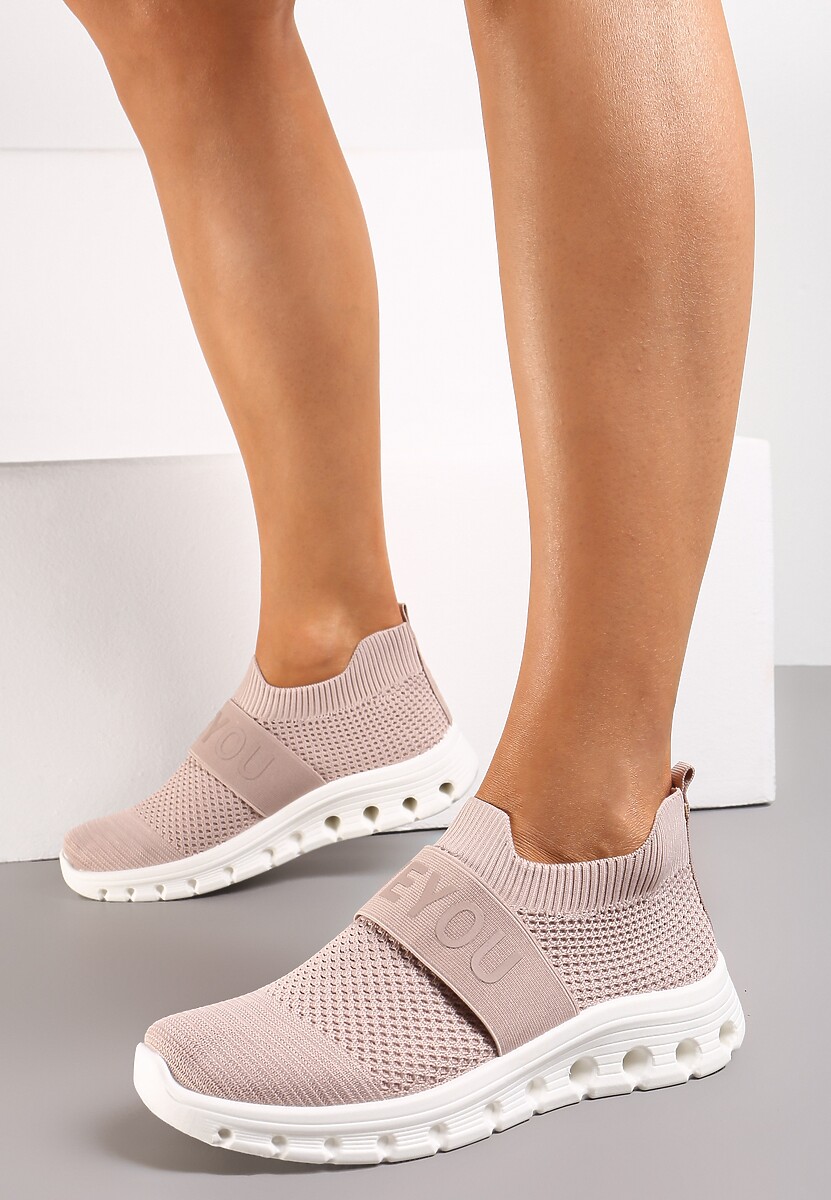 Różowe Buty Sportowe z Napisem LOVE i Elastyczną Cholewką Alaissa