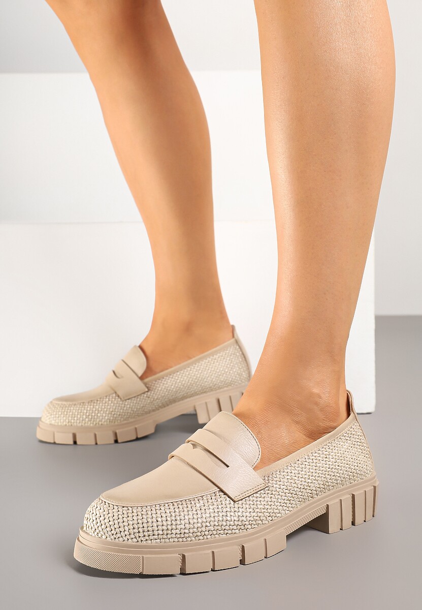 Beżowe Mokasyny z Plecioną Cholewką Halessea