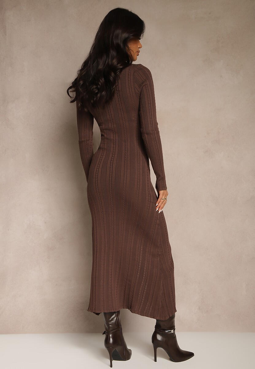 Brązowa Taliowana Sukienka Sweterkowa z Wiskozą i Metalicznymi Guzikami Lilianessa