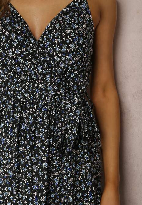 Czarna Sukienka z Wiskozy Phoebamna