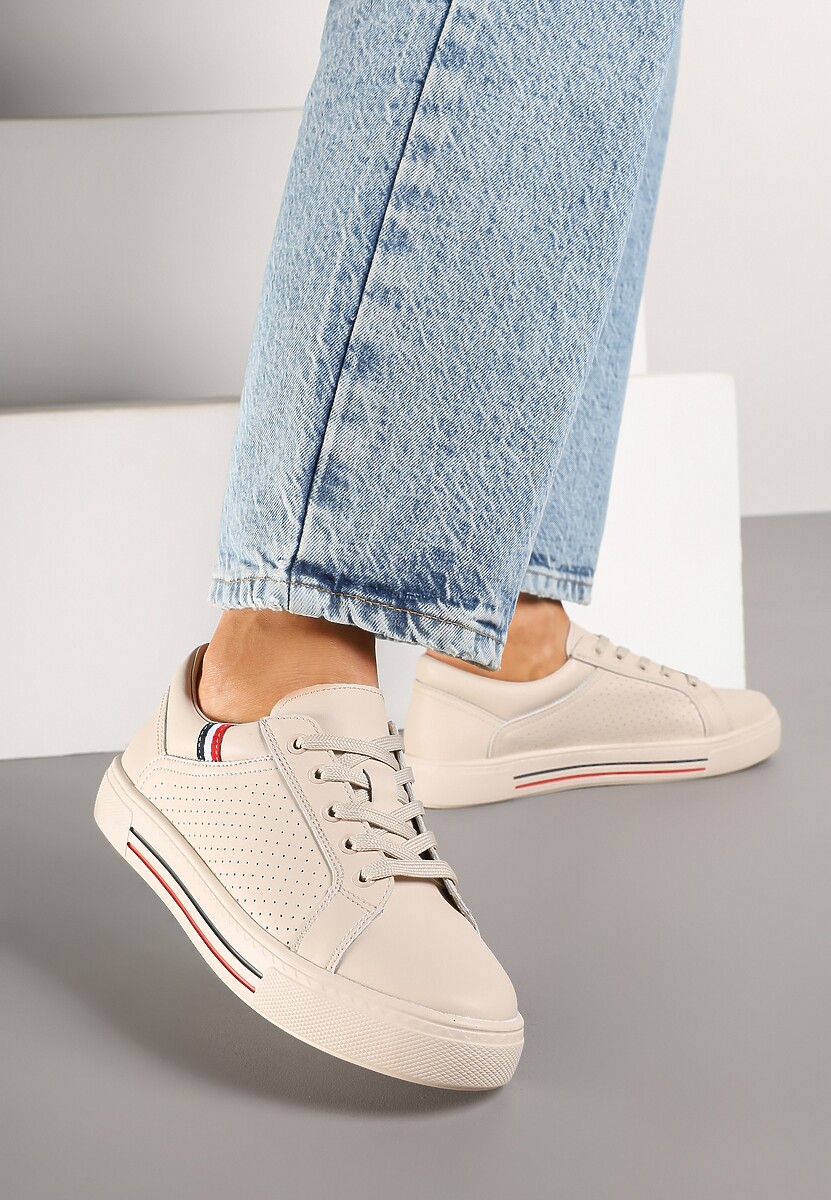 Beżowe Skórzane Sneakersy na Płaskiej Podeszwie ze Skórzaną Wkładką i Perforacją Galiwa