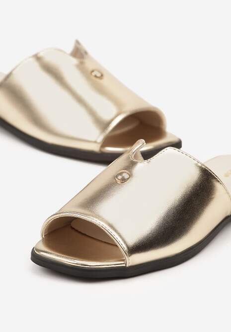 Złote Klapki Vices z Ozdobą i Geometryczną Cholewką Tilavira