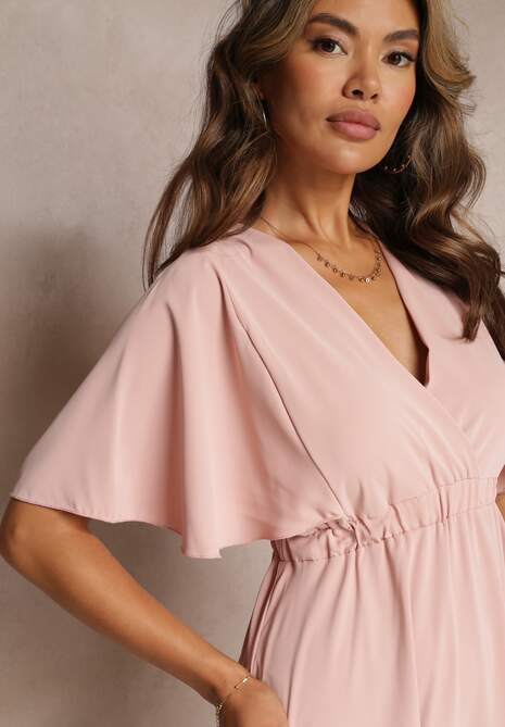 Ciemnoróżowa Sukienka z Gumką w Talii Krótkim Rękawem i Kopertowym Dekoltem Kelila