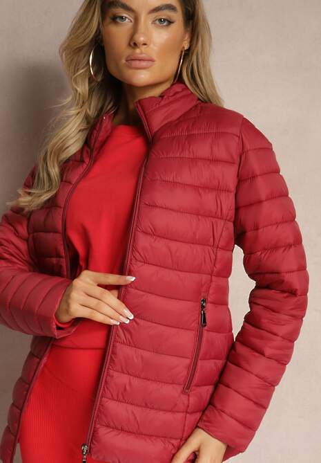 Bordowa Kurtka Ozdobiona Pikowaniem i Kieszeniami na Suwak Mivuria
