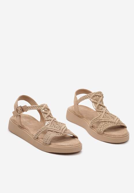 Ciemnobeżowe Klasyczne Sandały na Płaskiej Podeszwie z Ażurowym Zdobieniem i Zapięciem przy Kostce Moonque