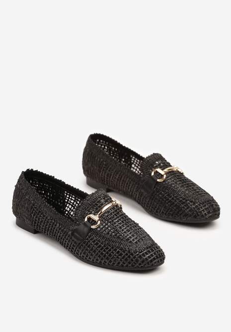 Czarne Mokasyny z Ażurową Cholewką i Klamerką Falionisa