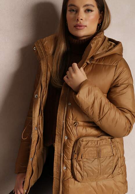 Brązowa Kurtka Pikowana Ściągana w Talii Althomene