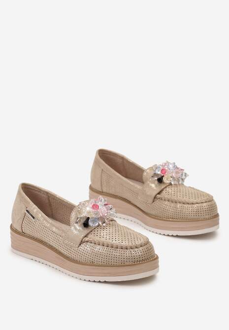 Złote Ażurowe Mokasyny z Kryształkami na Niskiej Platformie Kisarra